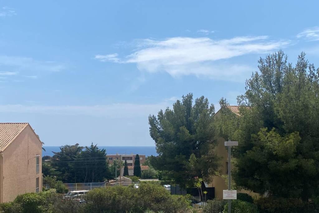 Belle Appartement Vue Sur Mer Bandol Exterior photo